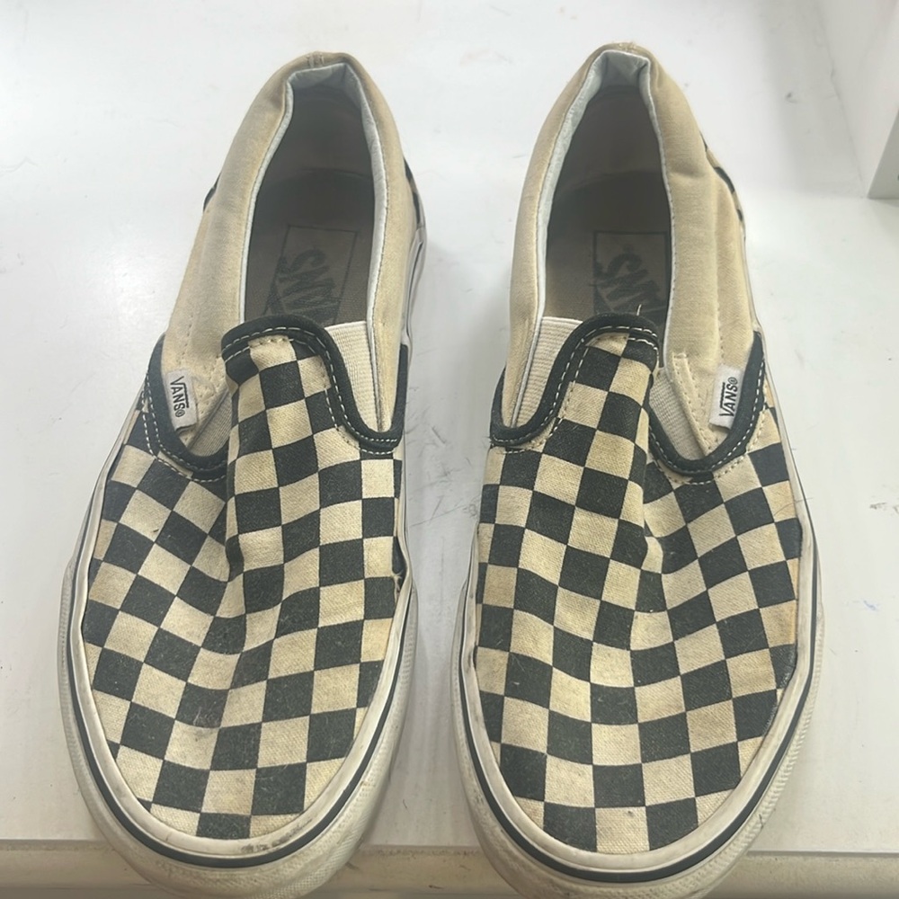 Women’s Slip On Checkered Vans